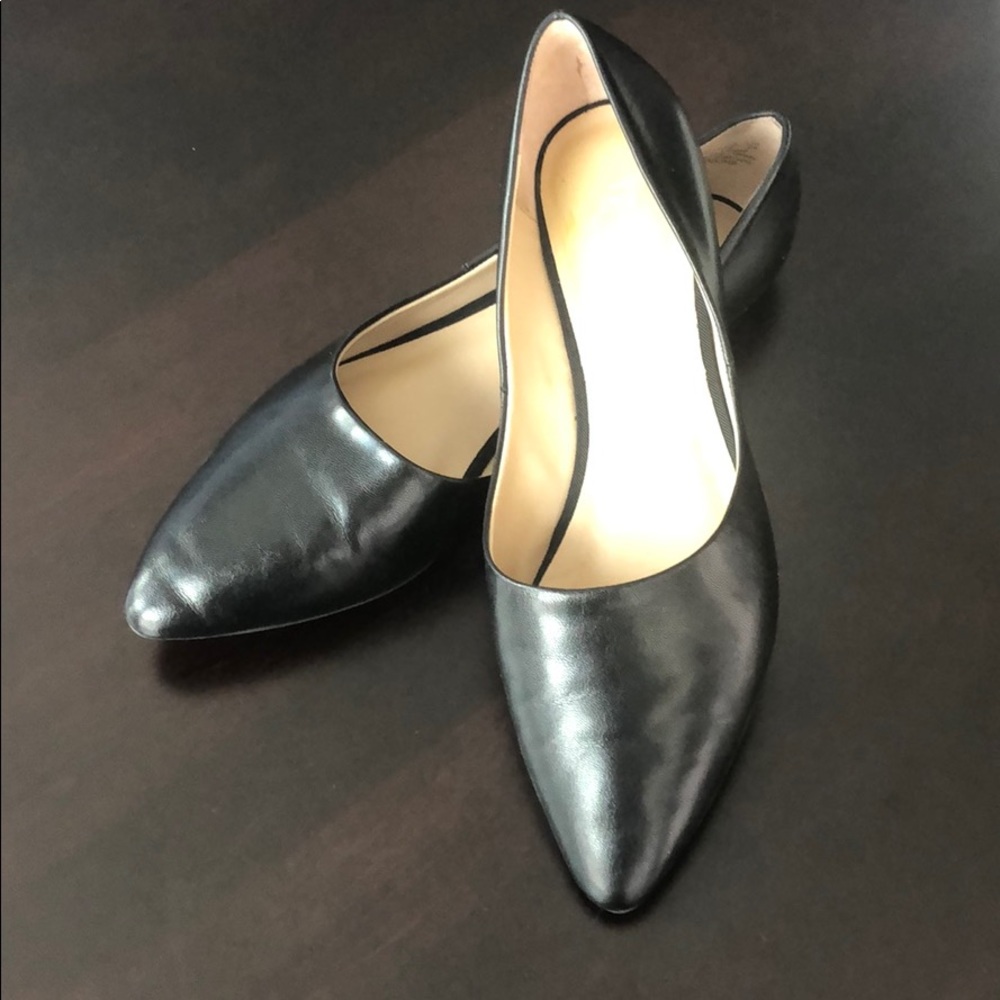 Franco Sarto Black leather flats